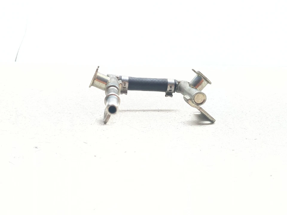 03-09 Carril inyector de combustible de gas Suzuki SV 650 SV650 Foto 4 de 4