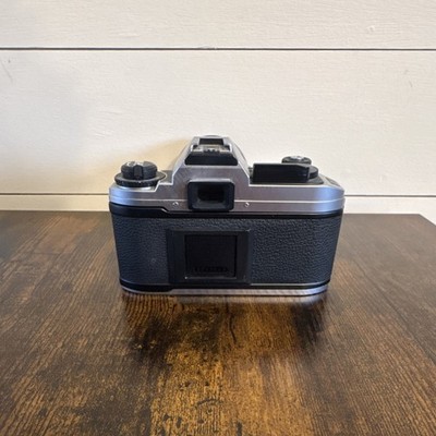 Nikon FG-20 Vintage SLR Camera Black Silver 28-135mm Macro Zoom