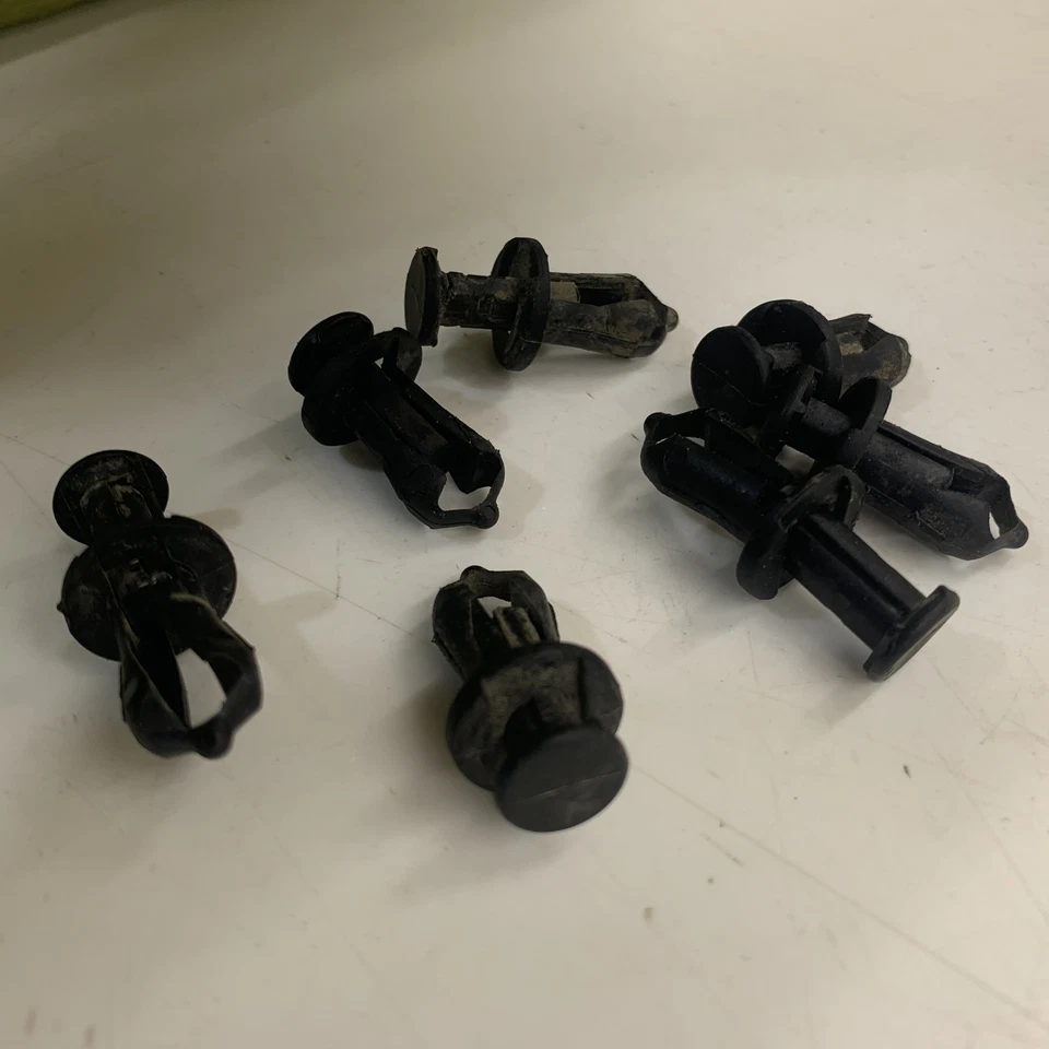 Clip protector contra salpicaduras - Honda Pioneer 500 2015 Foto 3 de 3