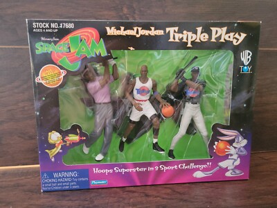 スポーツ選手 SPACE JAM Michael Jordan Triple Play Vintage Michael Jordan Triple Play Space Jam Figure Set