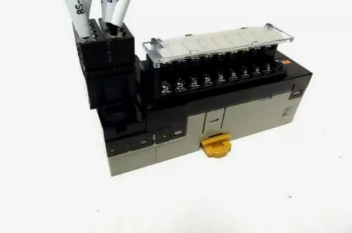 Omron CRT1-ID08-1 Input Module 8 Digital w/ 2 Tier Screw Terminal Block