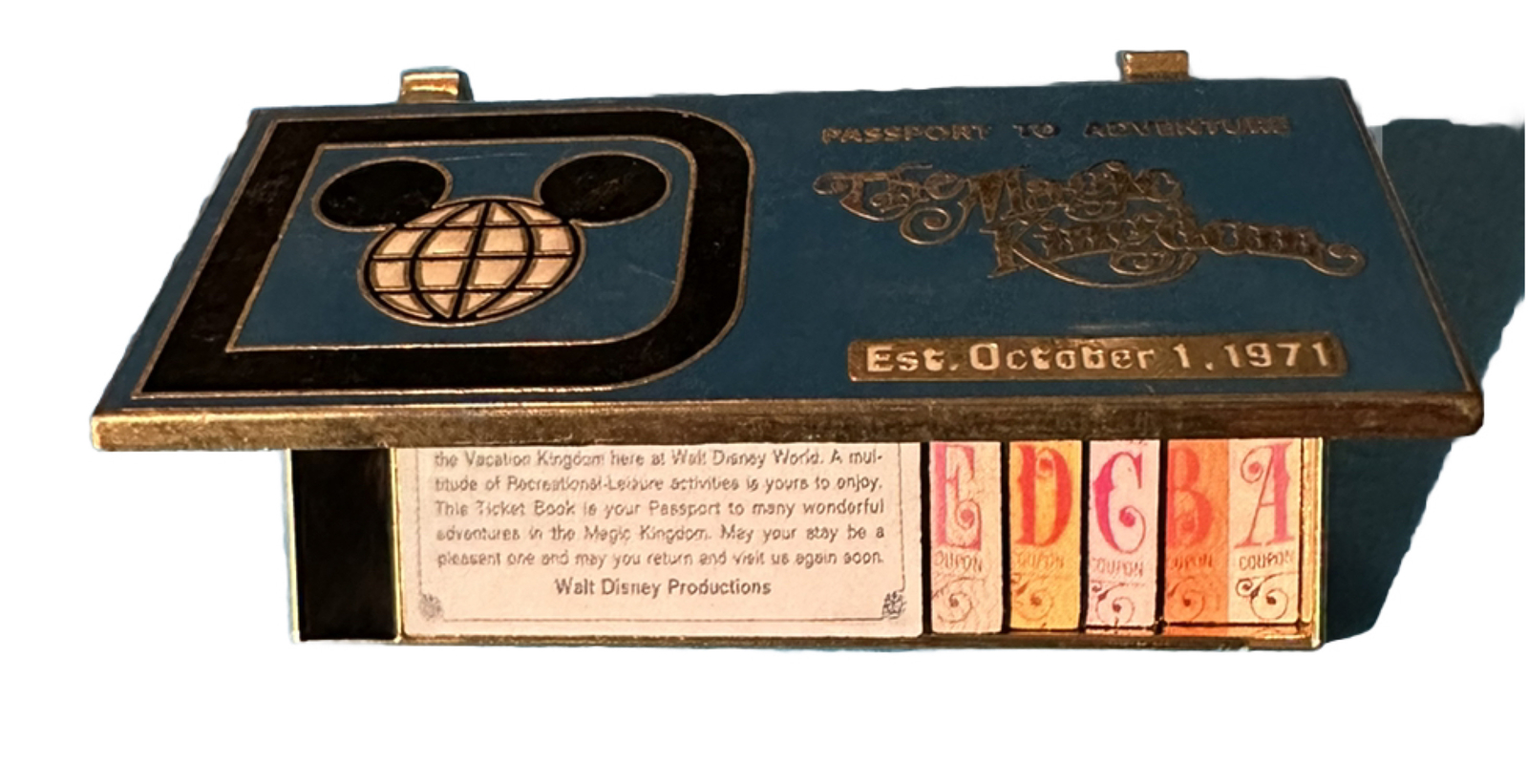 Disney WDW Magic Kingdom Passport to Adventure Hinged Ticket Book Trading Pin