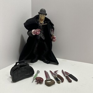 Jack The Ripper フィギュア MEZCO s-l400.jpg