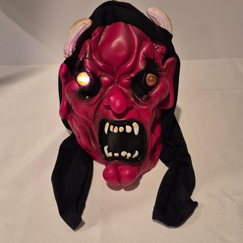 Máscara Demonio Diablo Halloween Años 90 De Colección Iluminar Ojos Funciona Látex Capucha Batería Op - Imagen 2 de 17