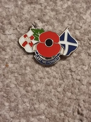 Ulster Scots Poppy badge - 30mm diameter 