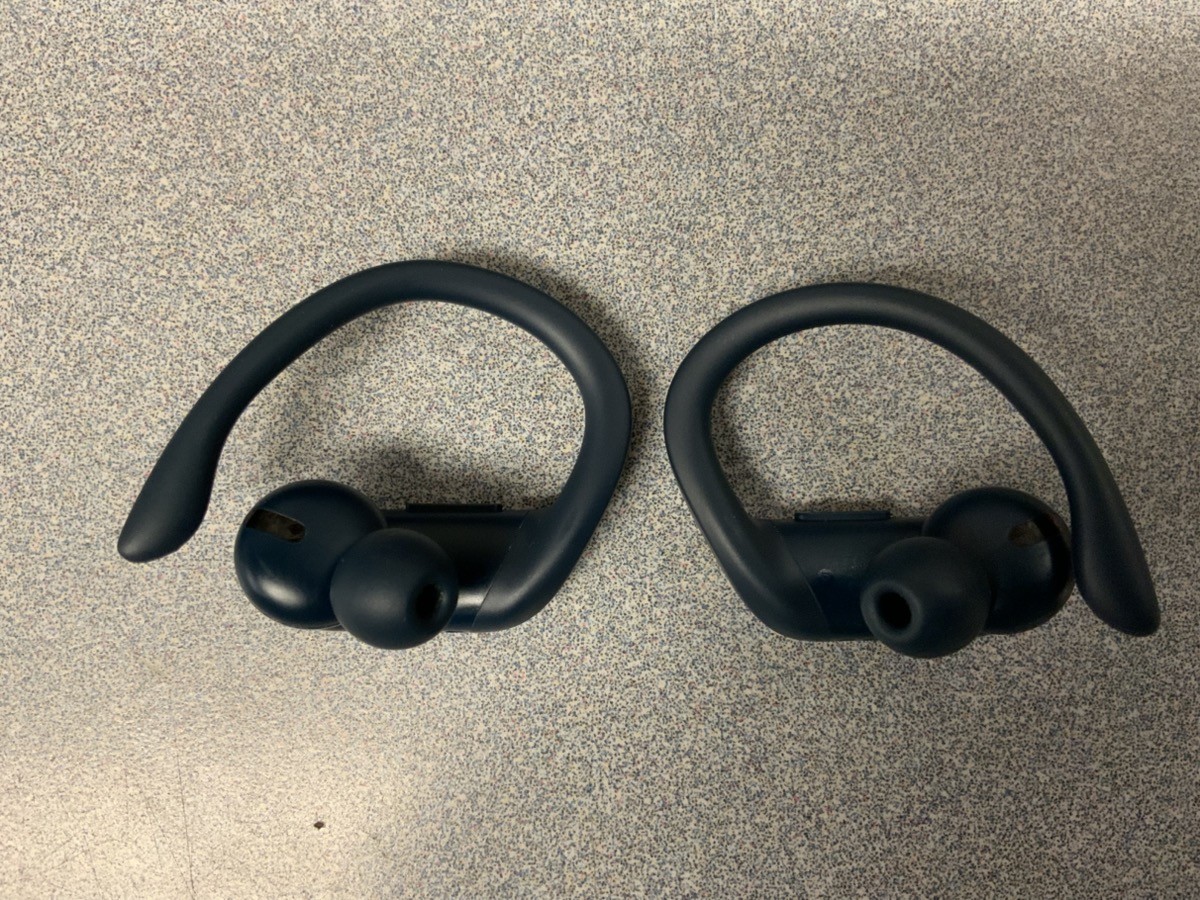 BEATS A2078, #H2G12; IN CHARGING CASE (G29003340)