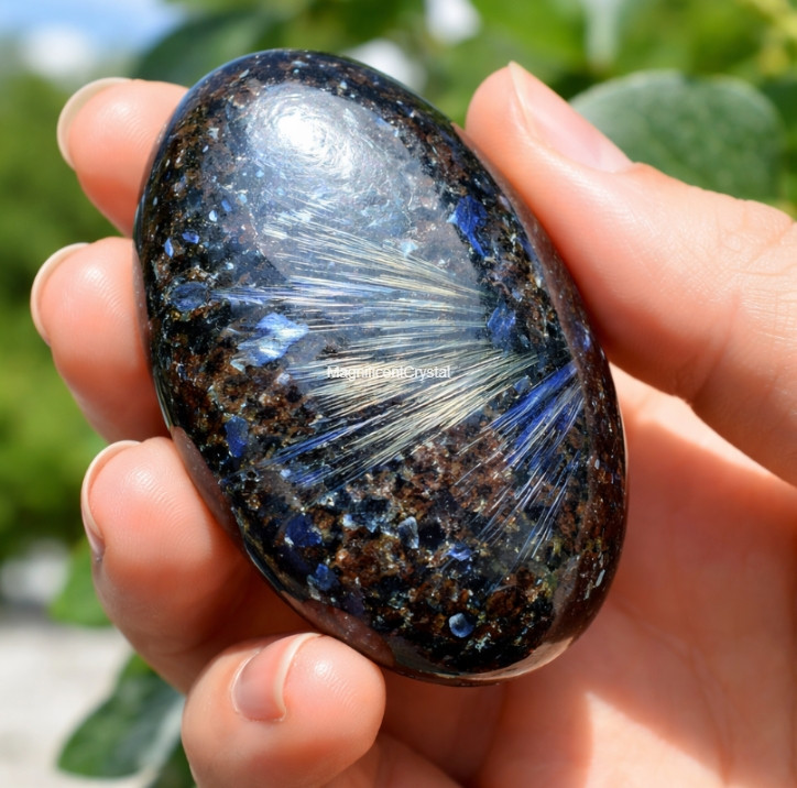 Arfvedsonite Crystal Palmstone Worry Stone Energy Balance Healing & Relaxation