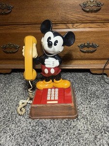 Disney 1976 Vintage Mickey Mouse Landline Push Button Telephone