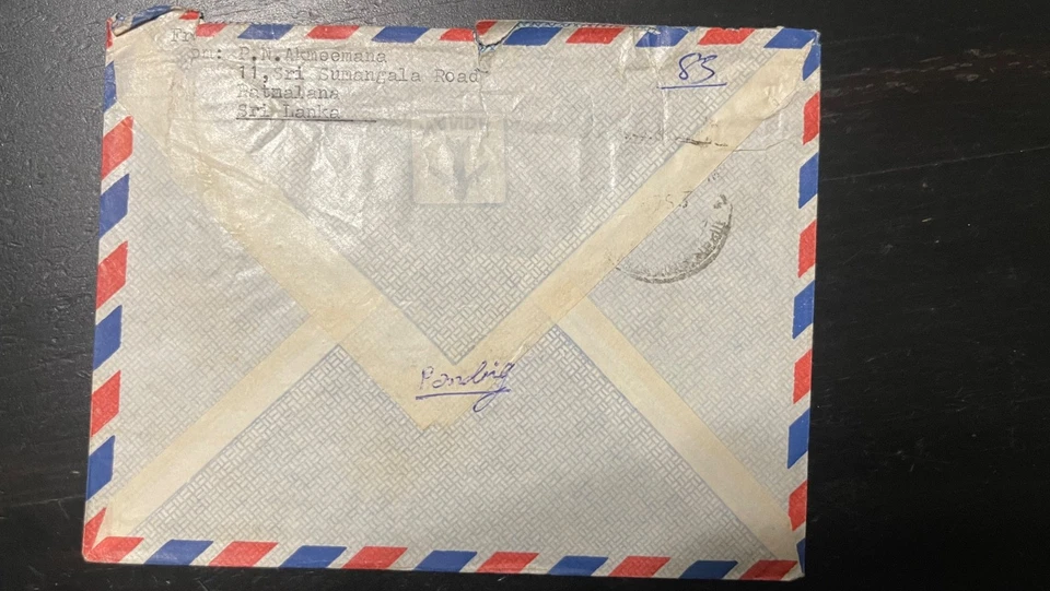 Cubierta de correo aéreo de Sri Lanka de la década de 1980 a Nepal - sello de ciervo ratón de $4,00, de Colombo a KTM Foto 2 de 2