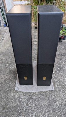 Aerial Acoustics Model 8 Floorstanding Tower Loudspeakers Black Ash