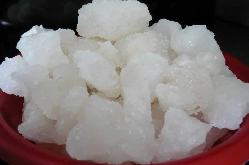 100% Pure, Big Crystals, Organic Mineral Rich Dead SEA BATH SALT 10 Oz.  - Image 3 of 4