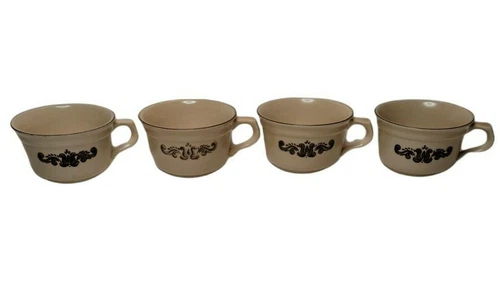Vintage Pfaltzgraff Village Set Of 4 Coffee Cups / Mugs Stamped with 6-1 