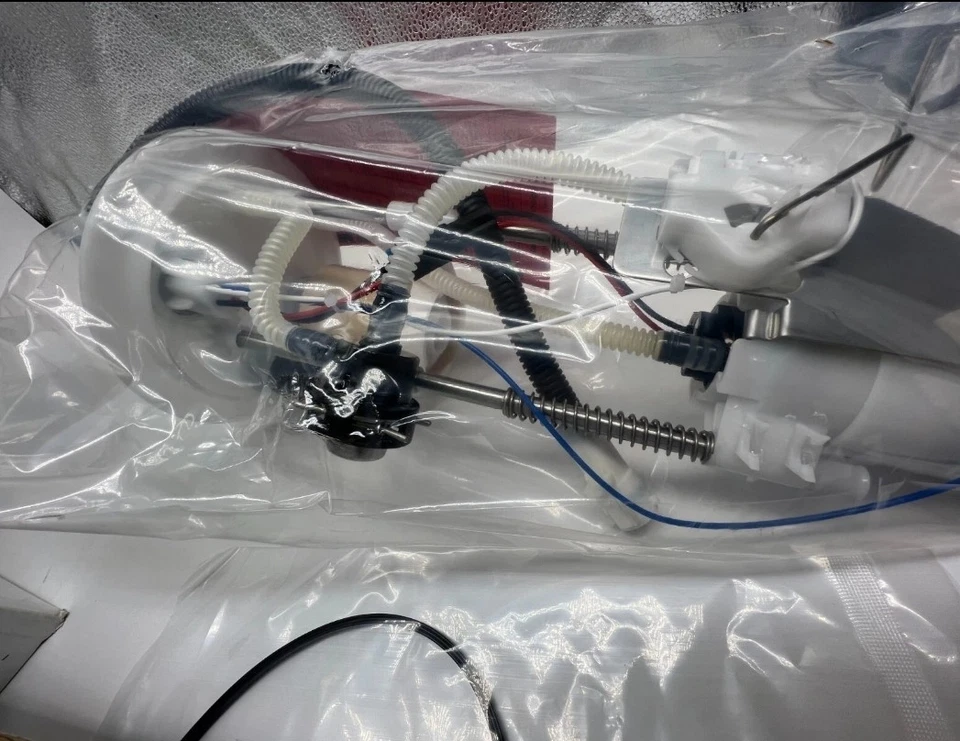 Conjunto de bomba de combustible Delphi FG0873 gasolina para camioneta Ford Ranger Mazda B3000 01-03 Foto 3 de 3