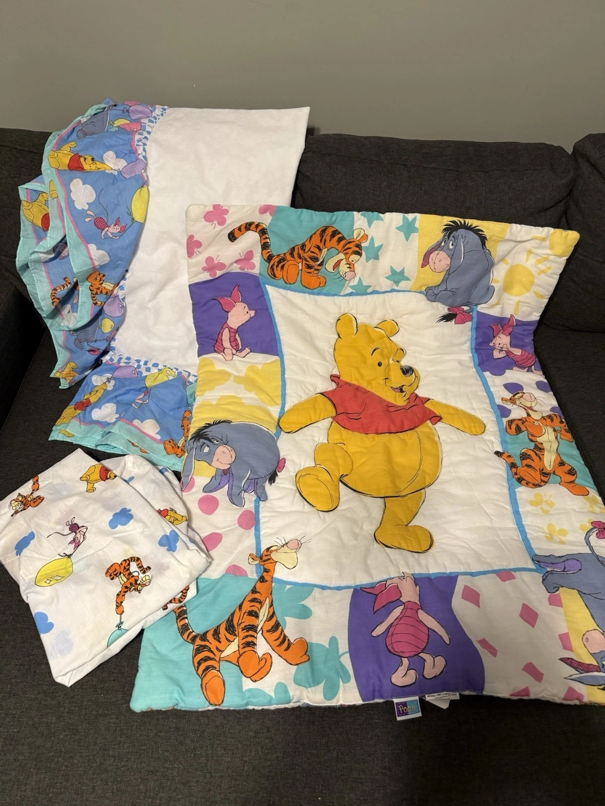1994 Vintage Winnie the Pooh Crib Bedding Set blanket, sheet + skirt balloon