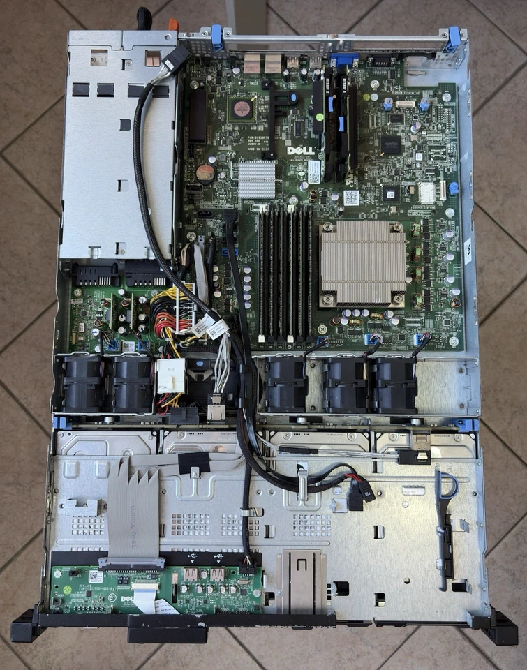 Server Dell Poweredge R310 Intel Xeon X3440 (leggere La Descrizione) - Immagine 4 di 4