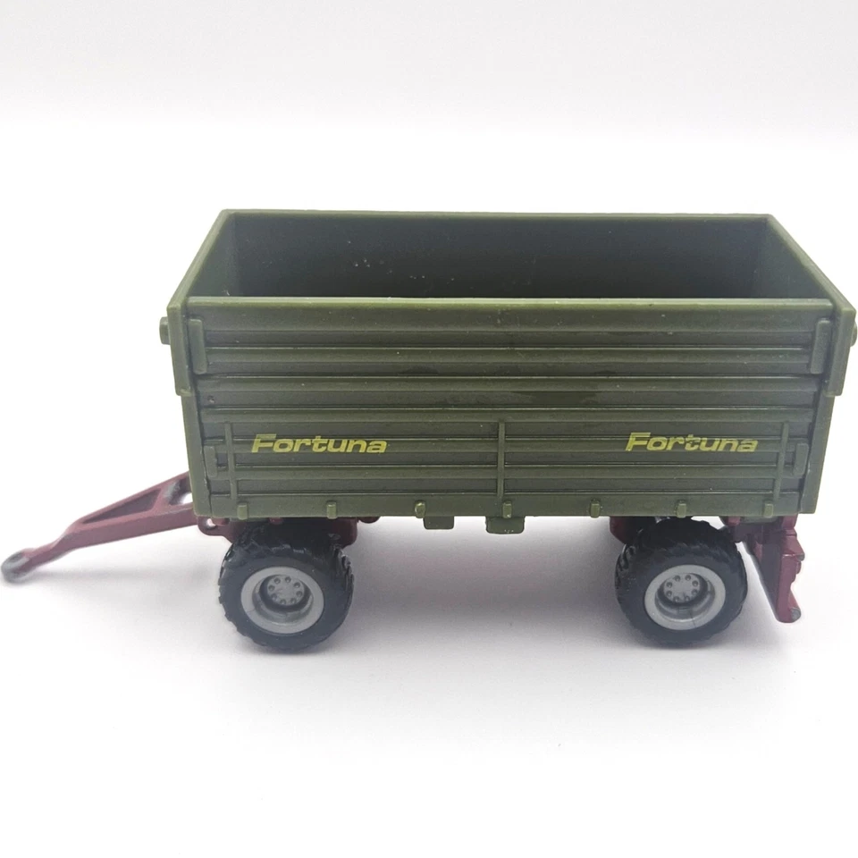 Siku 1634 Fortuna Tractor Trailer 1:72 - Image 3 of 4