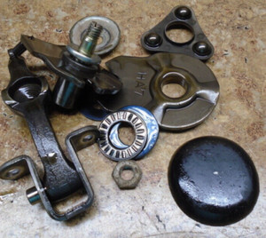 87 Honda TRX350 TRX 350 4x4 Fourtrax Engine Plates Actuator Clutch Lifter Plate