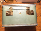 OLD Vintage Belber GREEN Neolite Hard Train Case, cosmetics, luggage, SEE PICS!! — photo 5