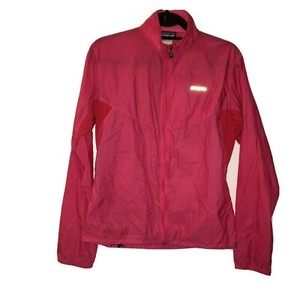 patagonia packable windbreaker