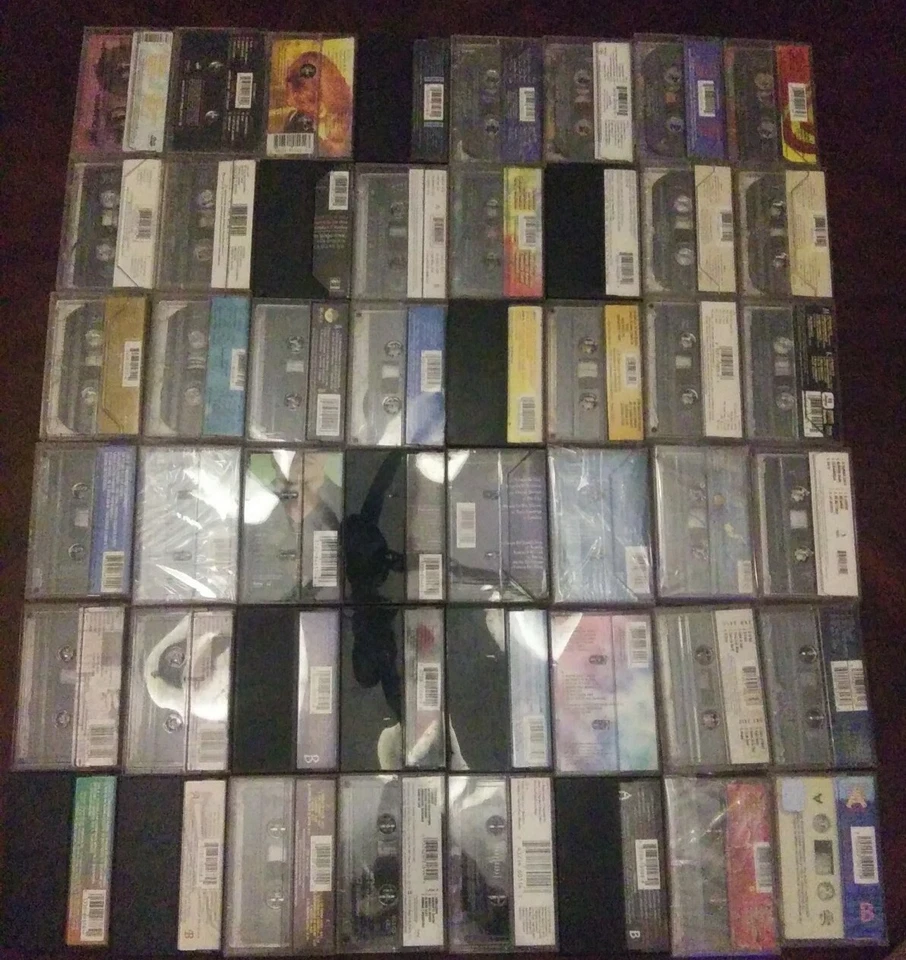 CLEARANCE Cassette Tape Lot - Latin Merengue Salsa Cumbia Tejano Nortena - Image 4 of 4