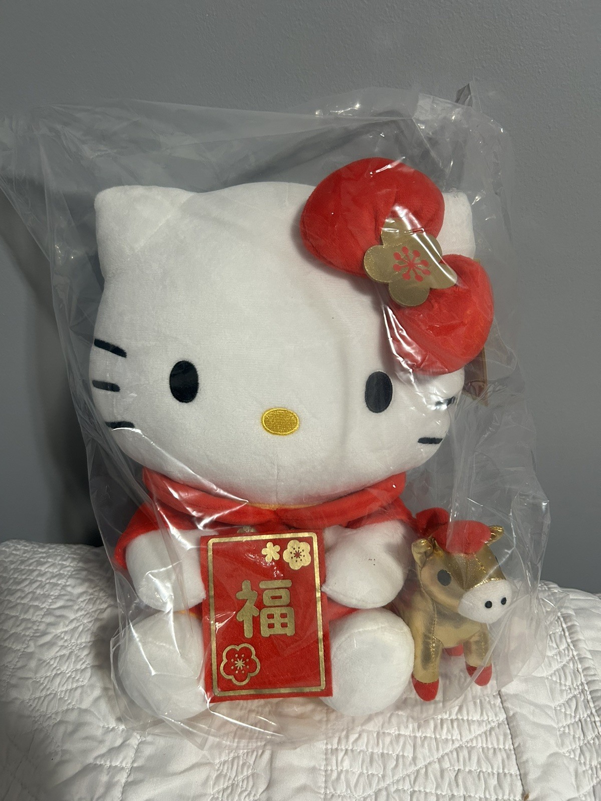 Hello Kitty with Lucky Horse 13