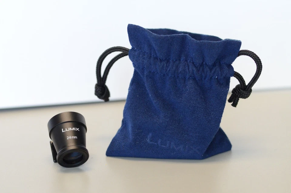 松下 Lumix DMW-VF1 24 毫米 Brightline 外置取景器 (#0037) — 第 4/4 张图片