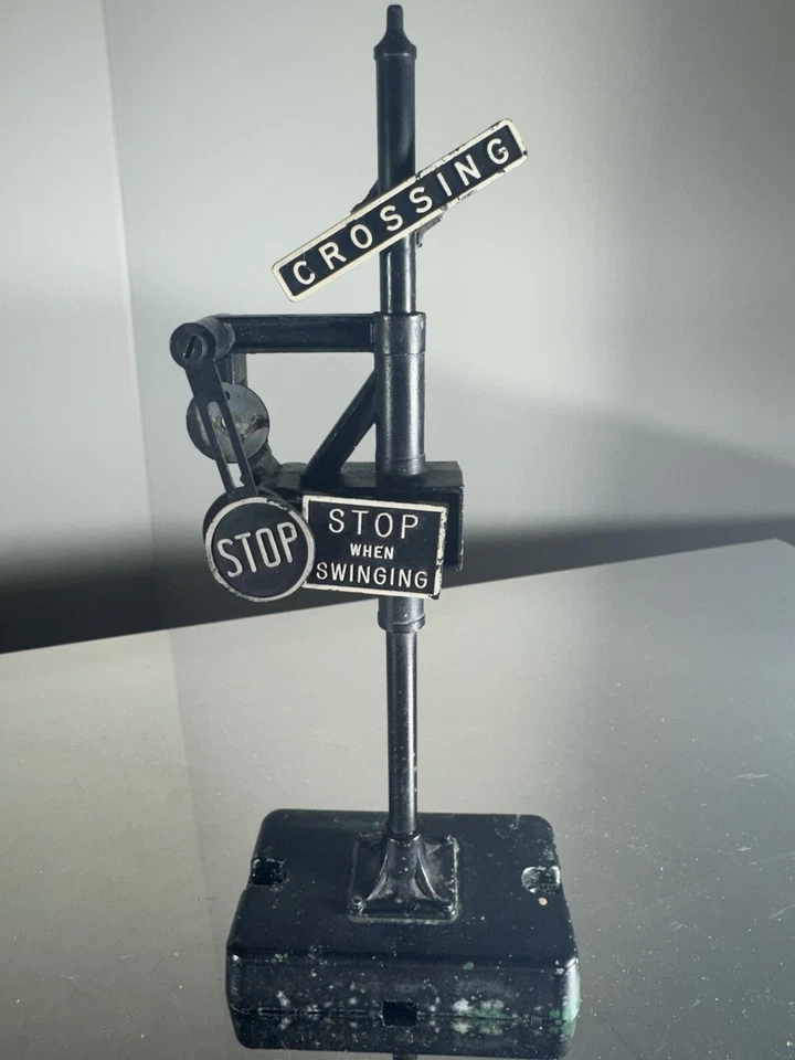 LIONEL TRAINS  OPERATING BANJO SIGNAL No. 140 WITH BOX - Image 4 of 4