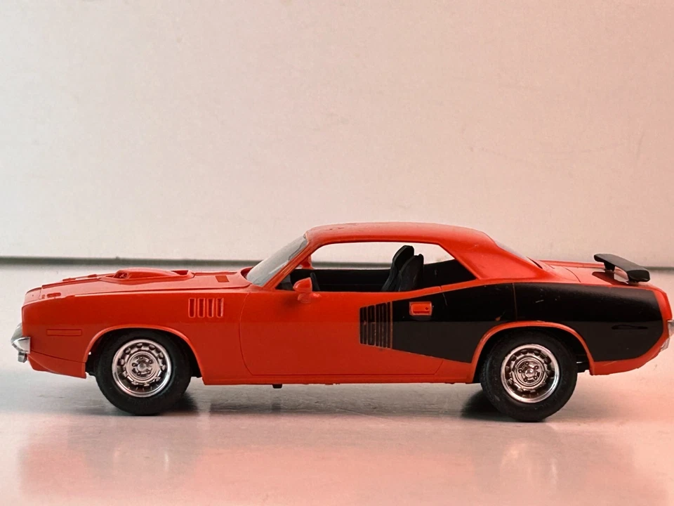 Monogram 1971 Plymouth Barracuda Model Kit, Original Issue - Image 2 of 4