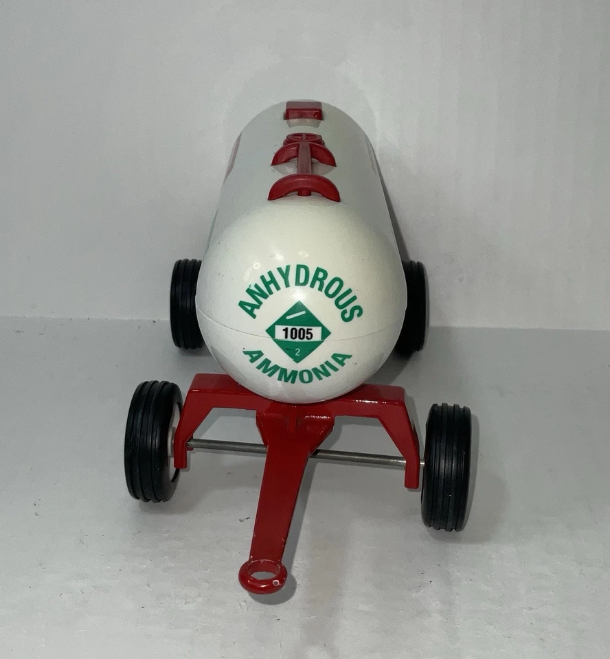 Vintage Anhydrous Ammonia Tank Tonka Red/WhiteFarm Toy - Image 2 of 4