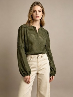 NWT Le Lis Blanc Women's Pointelle Long Sleeve Top Blouse Size 42 Green