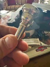 embouchure en corne
