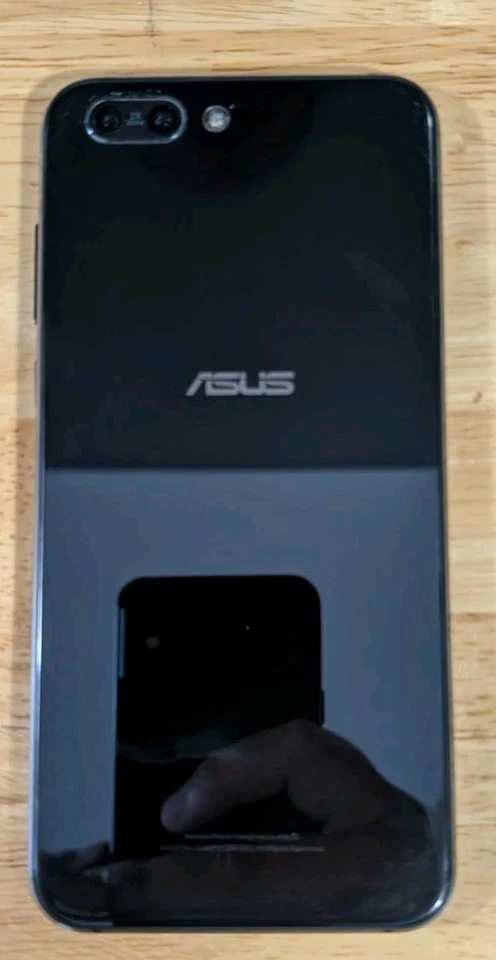 Asus Zenfone 4 Pro - Image 2 of 4