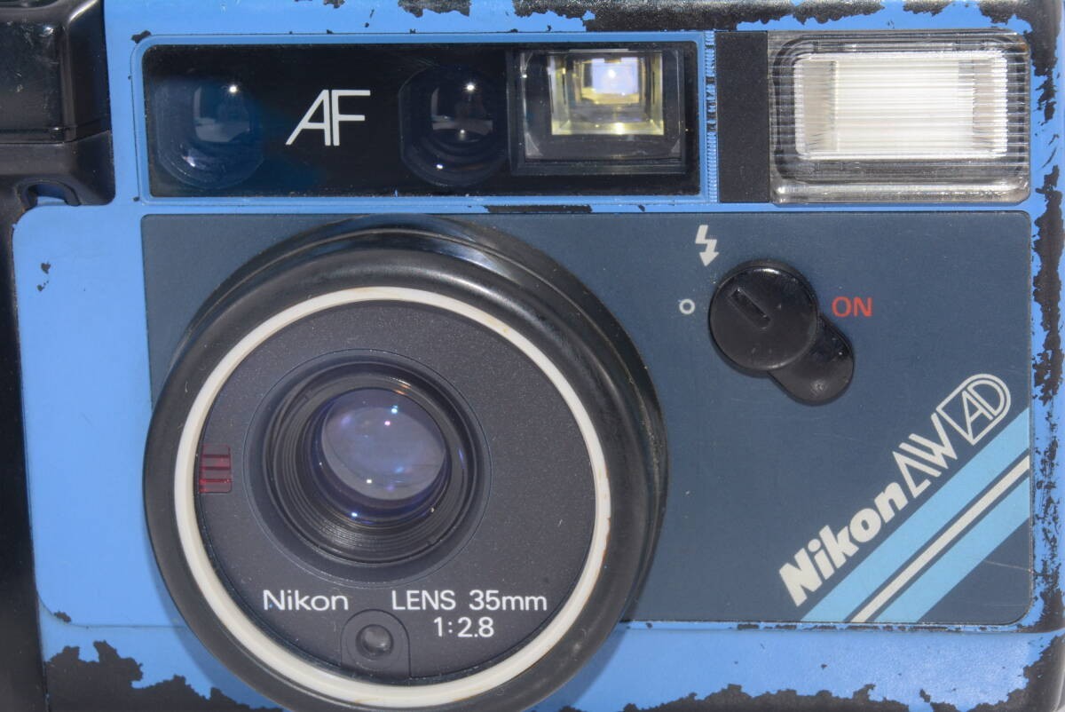 Nikon L35AW AD Blue AF 35mm F2.8Water Proof Compact Film