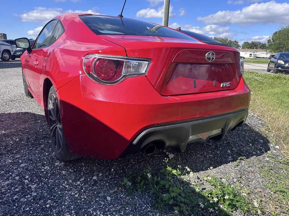 Scion FR-S 2013 Foto 3 de 4