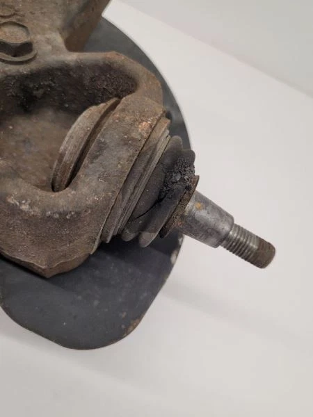 2008-2014 DODGE AVENGER RH Passenger Front Spindle Knuckle ABS 5085886AF Foto 4 de 4