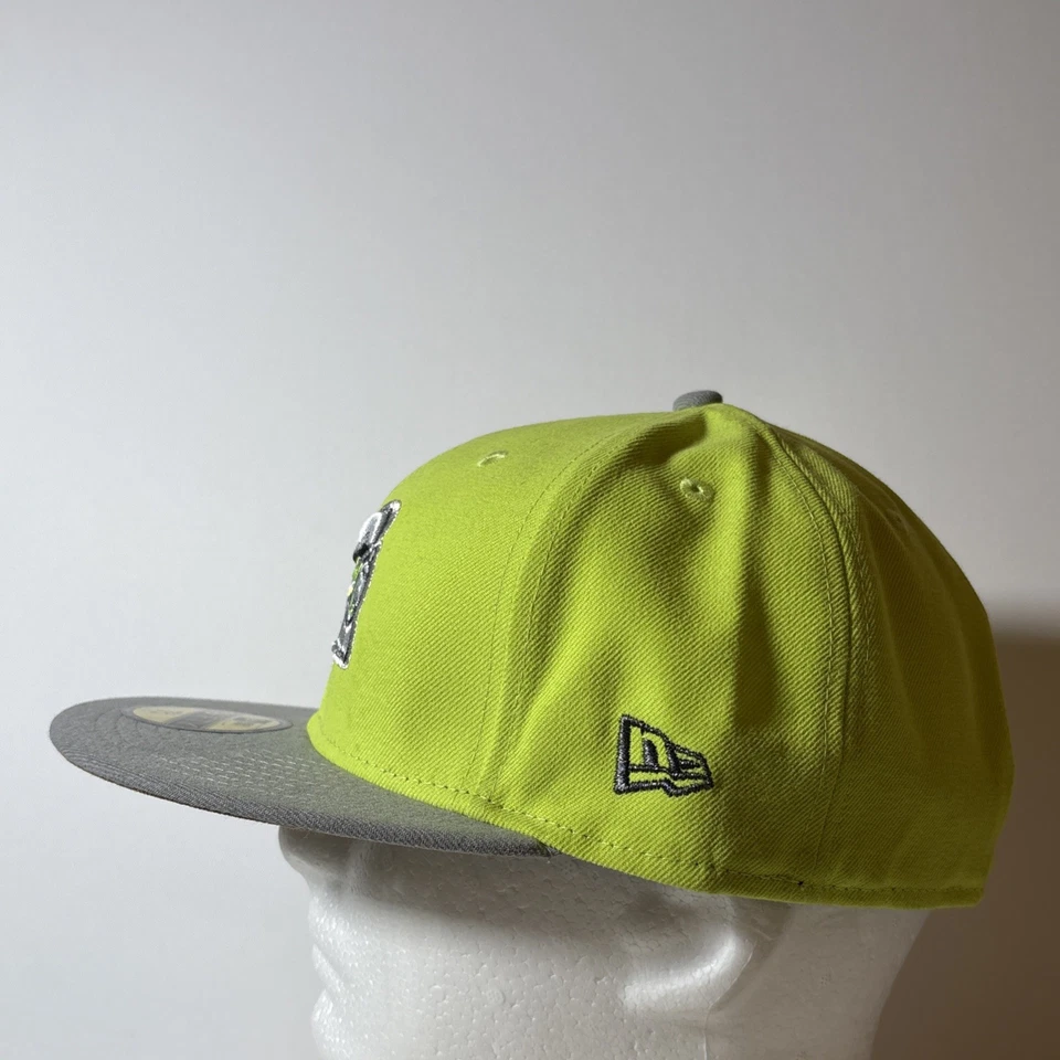 New Era 59FIFTY Syracuse Chiefs Neon Green MiLB Fitted Hat 7 3/8 - Image 2 of 4