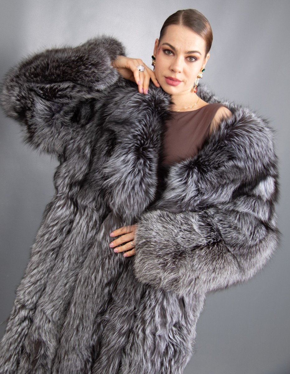 8966 NEW AMAZING REAL SILVER FOX COAT LUXURY FUR EXTRA LONG