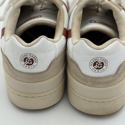 Lacoste Mens Sneakers Size 8.5 White Beige Red Stripe Suede  display picture 3