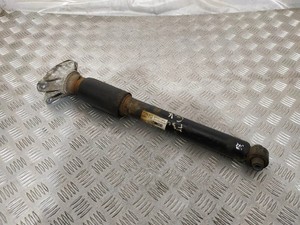 BMW 3 F30, F80 Stoßdämpfer hinten links 33526791588 6791588 2.00 15494535