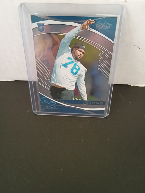 2025 absolute football  #192 Tyleik Williams RC