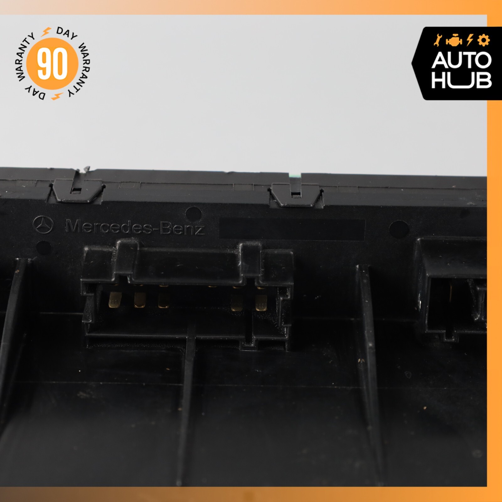 03-12 Mercedes R230 SL500 SL55 AMG SL550 Rear SAM Fuse Box Relay Module OEM