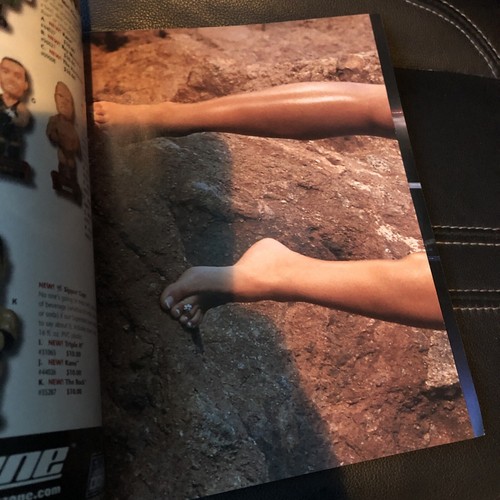 WWE Raw Magazine - April 2003 - John Cena, Torrie Wilson Poster Wwf Aew - Picture 5 of 7