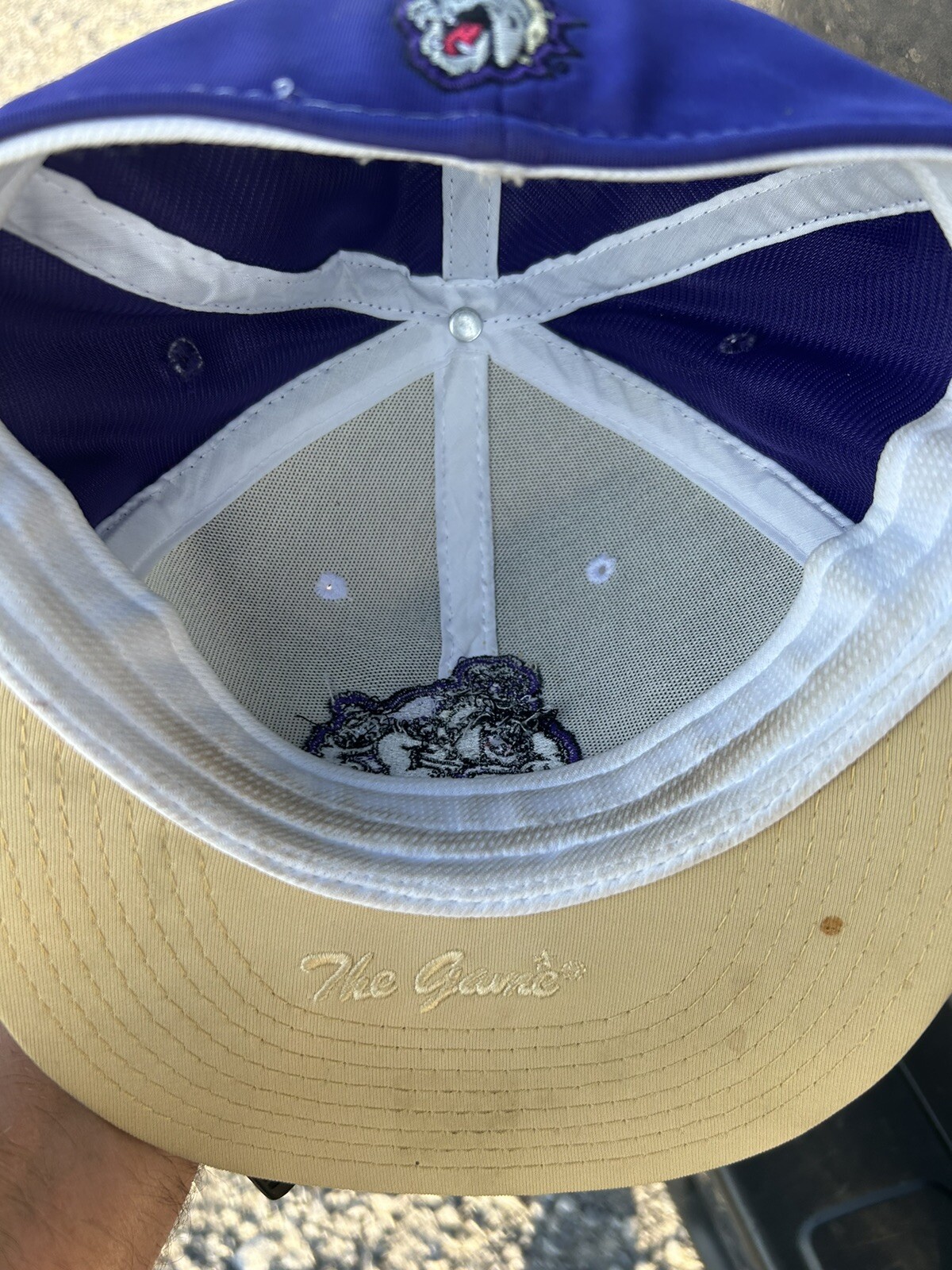 Picture 3 of 4