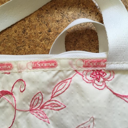 LESPORTSAC Zippered Tote Bag White pink floral embroidery W48cmxH37cmxD11cm - Picture 3 of 4