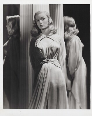 Veronika Lake (1980s)   Hollywood Beauty Stunning Portrait Photo K 698