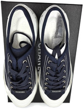 CHANEL Navy Fabric Sneakers Womens Size 40 White Sole Lace Up Low Top Box G34760