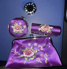 Make Up Bag With Accessories