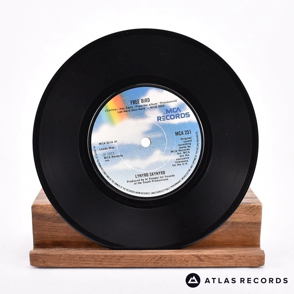 Lynyrd Skynyrd - Free Bird - Reissue 7" Vinyl Record - VG+/VG+ - Image 4 of 4