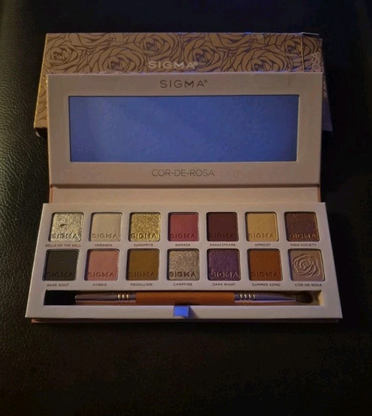 PALETA DE SOMBRAS DE OJOS SIGMA COR-DE-ROSSA CON PINCEL DE DOBLE EXTREMO Foto 2 de 4