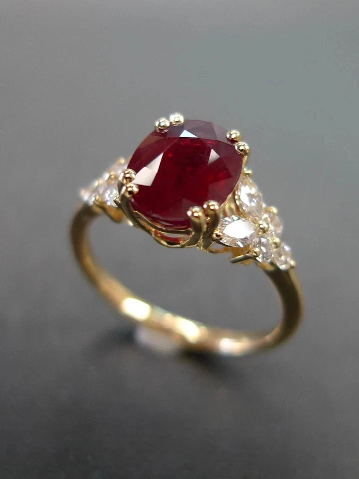 Alianza de diamantes rubí rojo natural de 2,50 quilates de oro amarillo macizo de 18 k talla 7 Foto 4 de 4